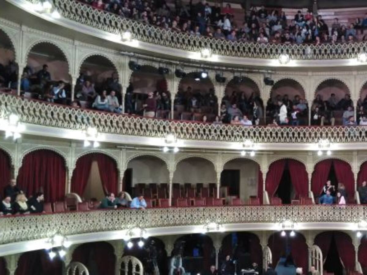 El cuarteto de Gago defiende premio en otra noche de comparsas