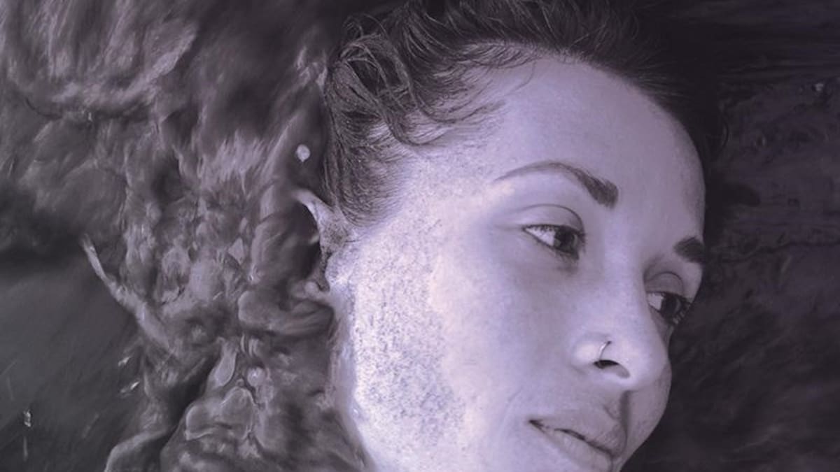 Vuelta al mundo en 90 libros: “La loca de Gandoca”, la novela que convirtió la defensa de la naturaleza en un grito literario