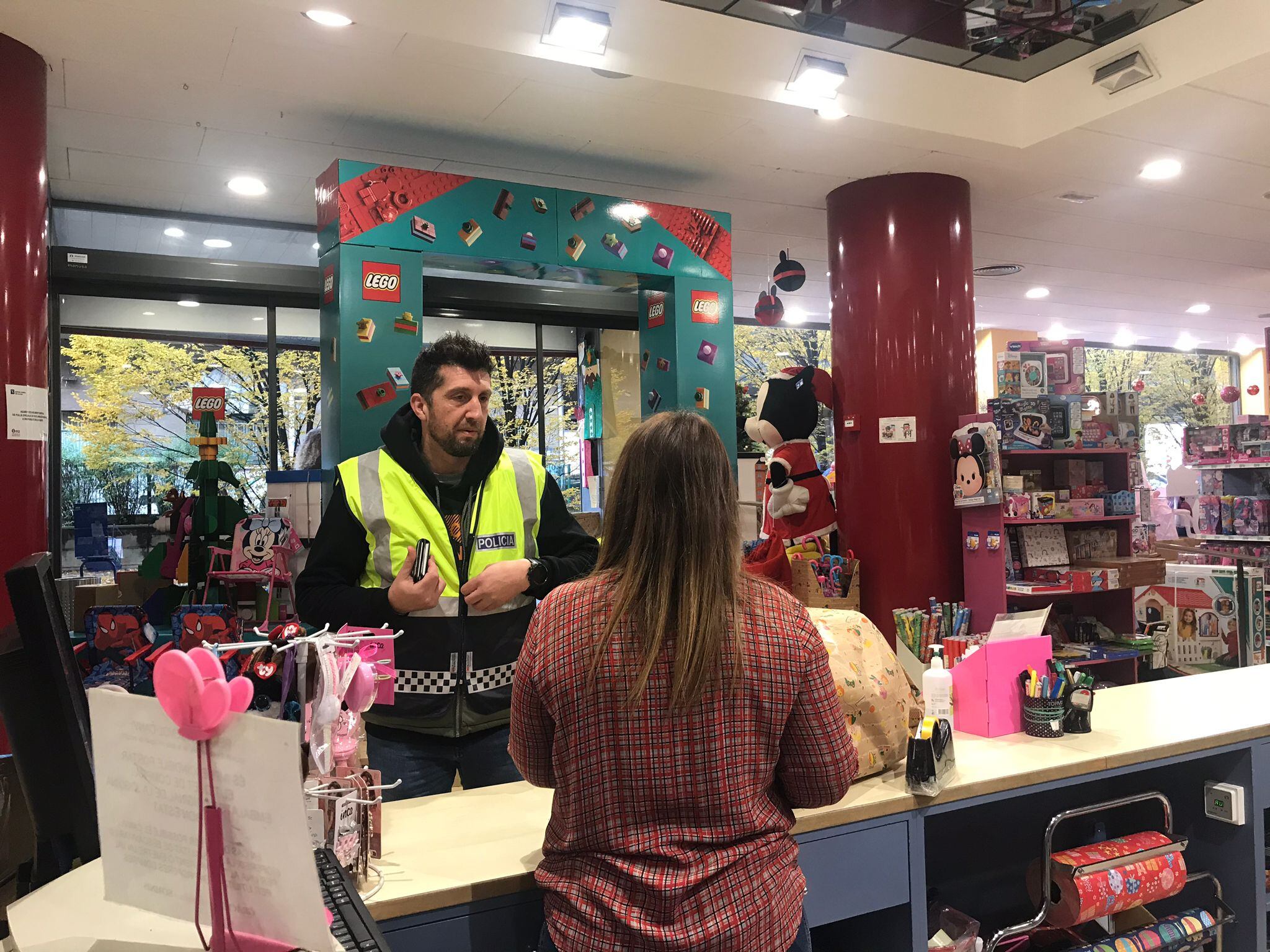Inspecció a la botiga Somnis de Girona