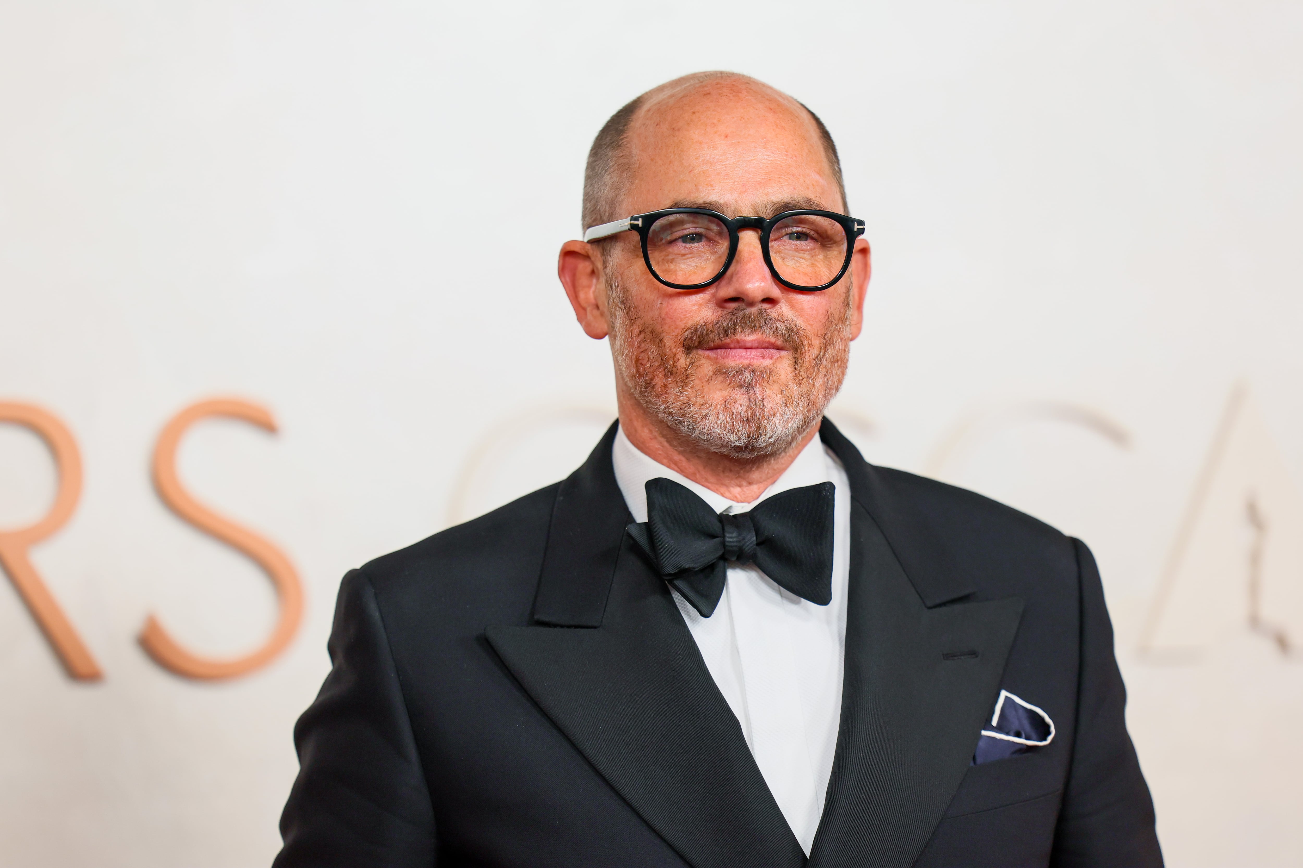 El director de &#039;Cónclave&#039;, Edward Berger, durante la alfombra roja de los premios Oscar 2025 este domingo.