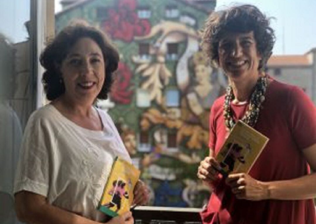 La concejala de Igualdad María Fernández de Landa y la directora del Departamento de Alcaldía Estitxu Pereda