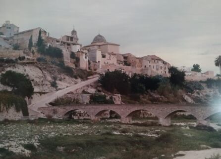 Imagen del puente de Aielo anterior a la riada.