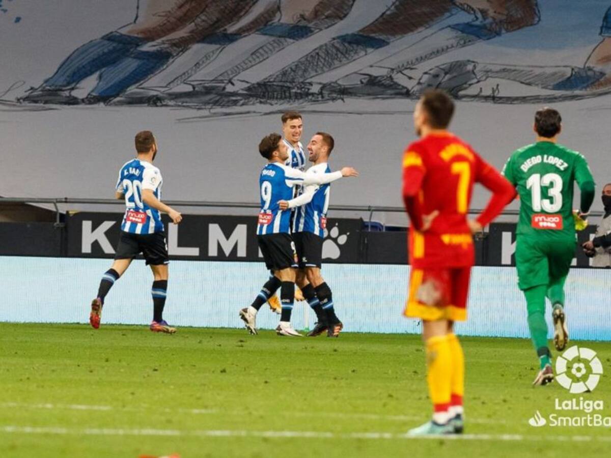 El Real Zaragoza se abona a las derrotas (2-0)