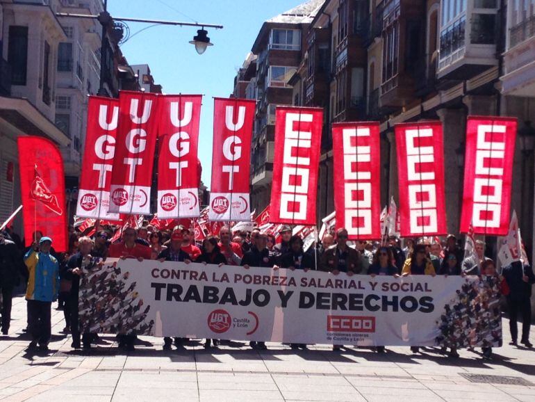 Manifestación a su paso por la calle Mayor