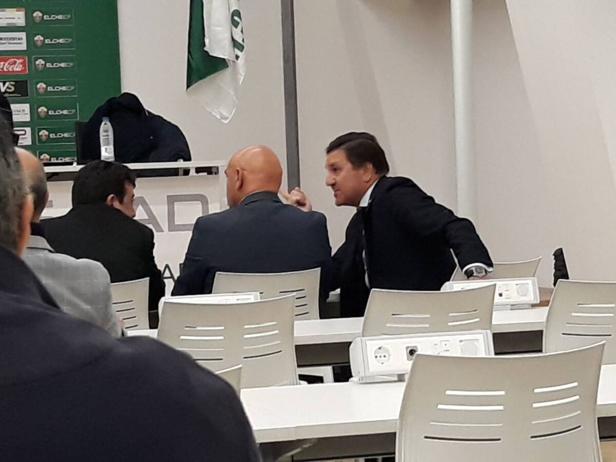 La Junta del Elche aprueba capitalizar la deuda de 17 millones y Sepulcre refuerza su mayoría accionarial