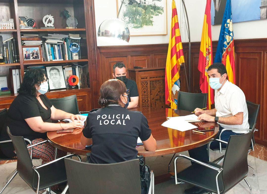 Imagen de la reunión que ha tenido lugar en el despacho de alcaldia en la mañana de este martes