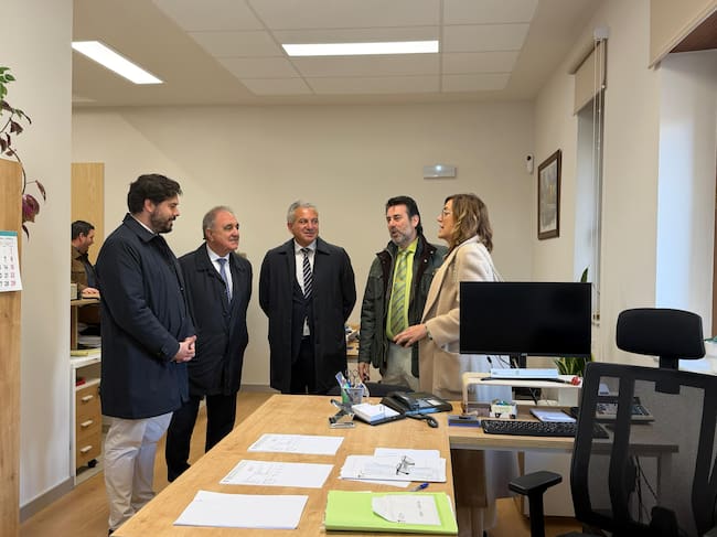 El delegado del Gobierno en Castilla y León participa en la inauguración las obras de reforma de la eficiencia energética del ayuntamiento de Herrera de Pisuerga