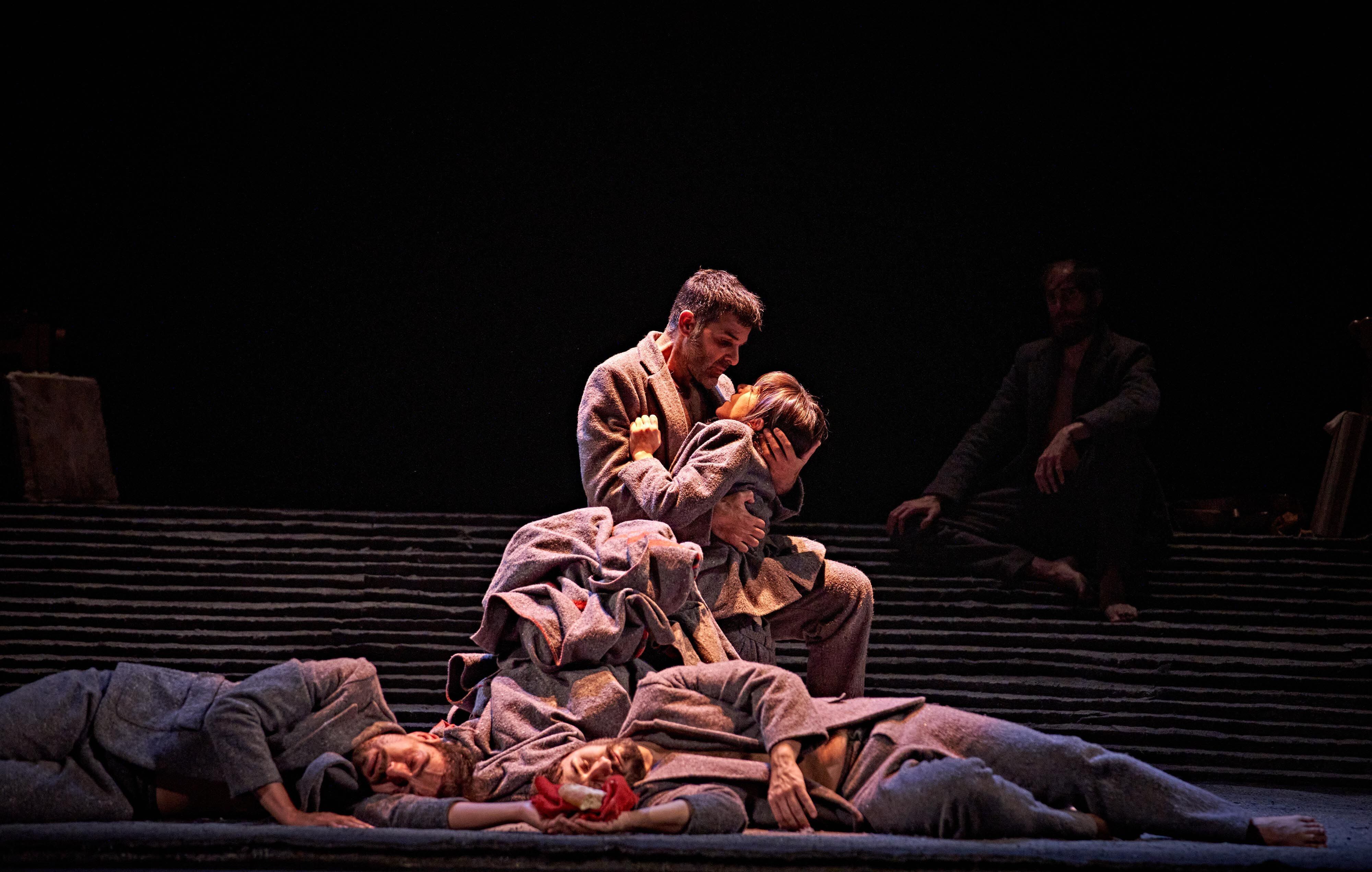 Numancia, de la compañía Nao d´Amores, premio Godot al mejor vestuario