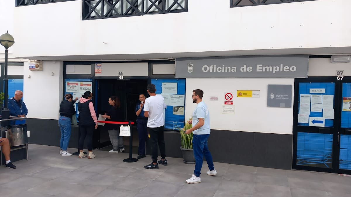 Lanzarote redujo un 4'4 por ciento el desempleo en 2025 a pesar de un último leve aumento