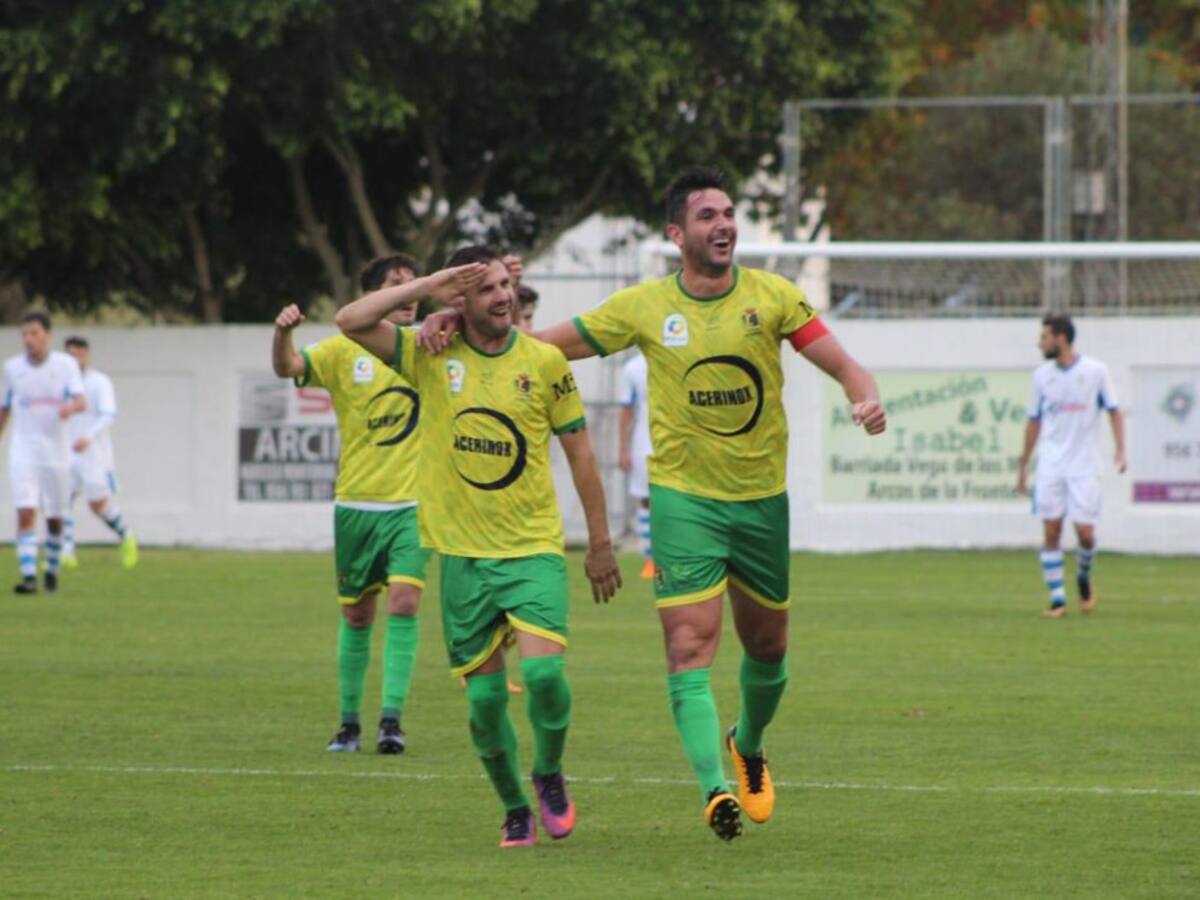 Sin confianzas (Sáb 17.00h)