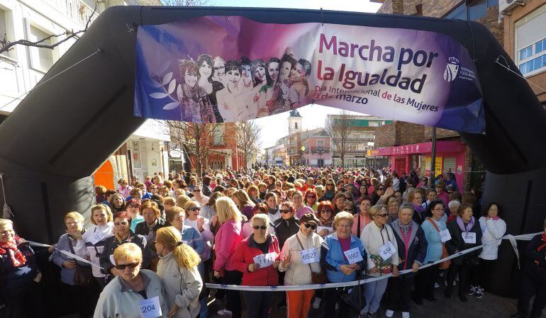 Pistoletazo de salida a la Marcha por la Igualdad en Fuenlabrada