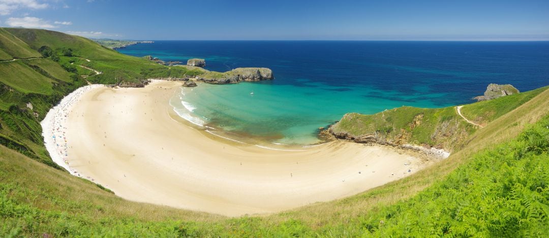 Playa de Torimbia en Llanes. 