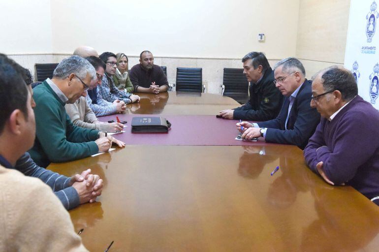 Trabajadores de CTM y Responsables municipales