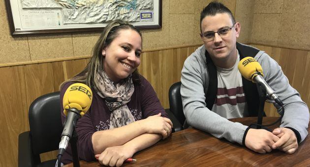 Sheila Gutiérrez y Alberto Muñoz en el estudio de SER Cuenca.