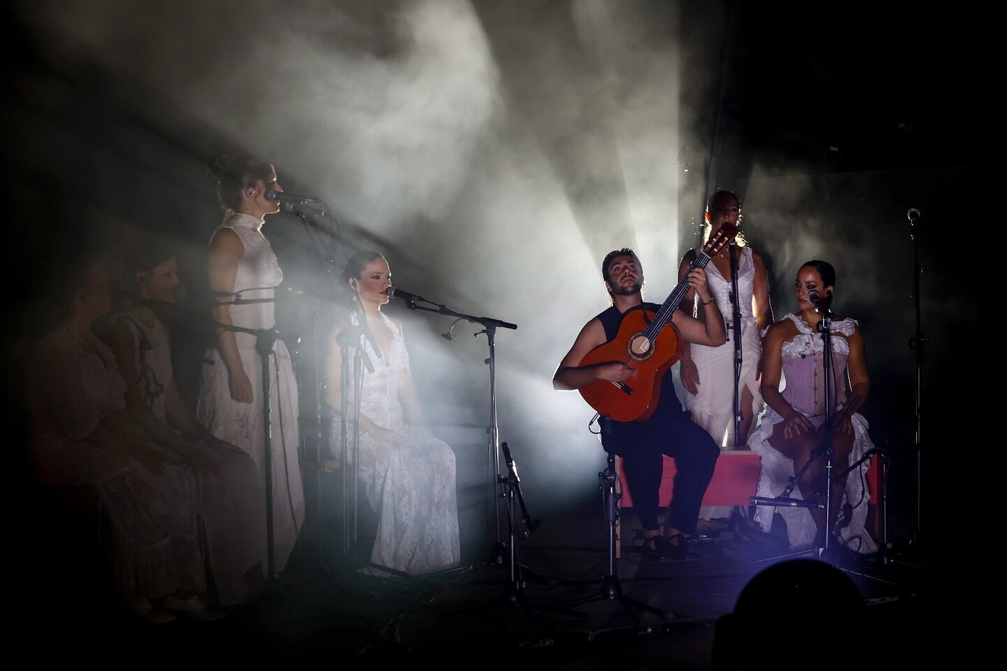 Ángeles Toledano y Yerai Cortés reinan en la noche de La Mar de Músicas