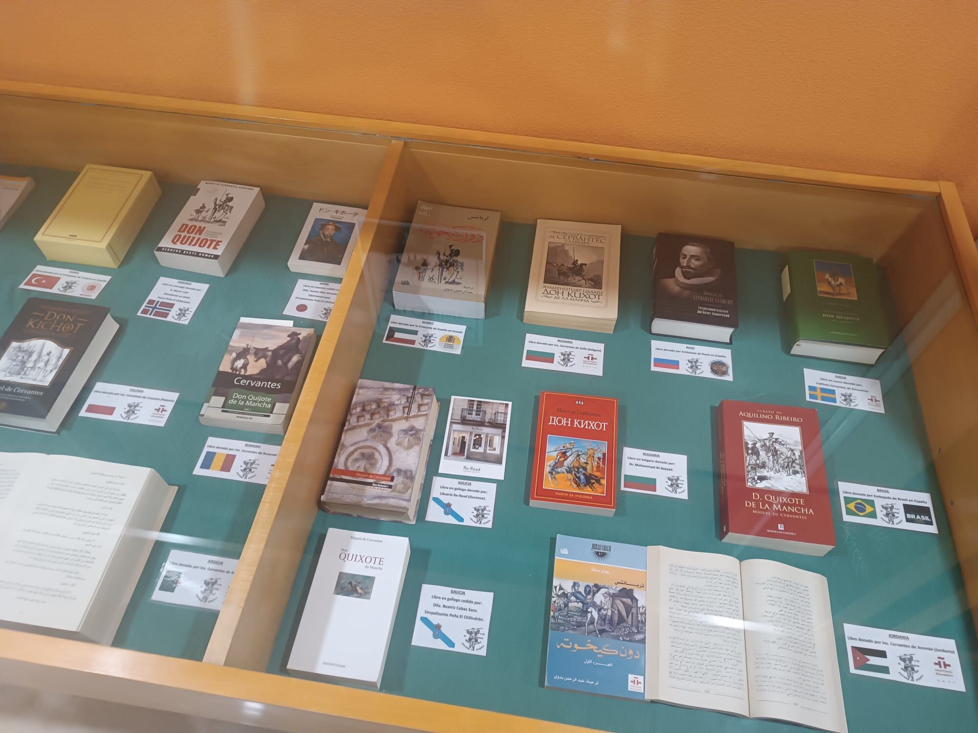 Expositor de Quijotes en diversas lenguas