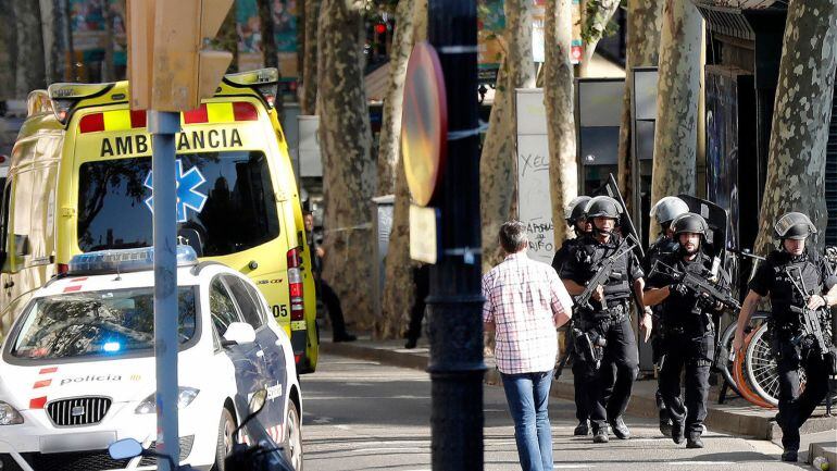 Dispositivo tras el atentado en las Rambas de Barcelona