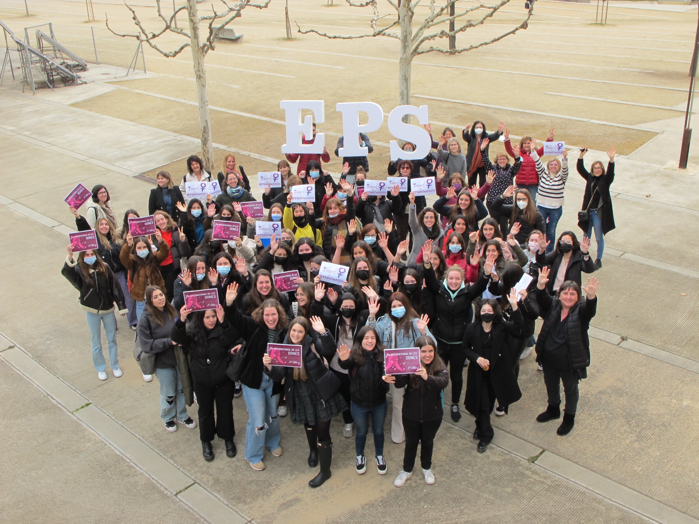 Un moment de la mobilització de l&#039;EPS d&#039;aquest 8M, Dia Internacional de les Dones.