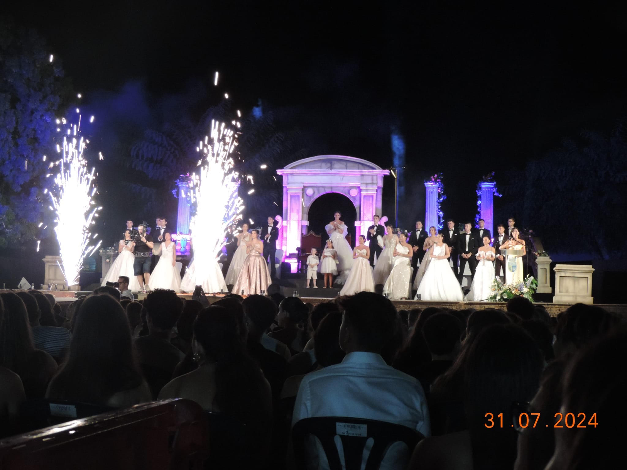 Fiestas en El Genovés (Foto: Xavi Moscardo)