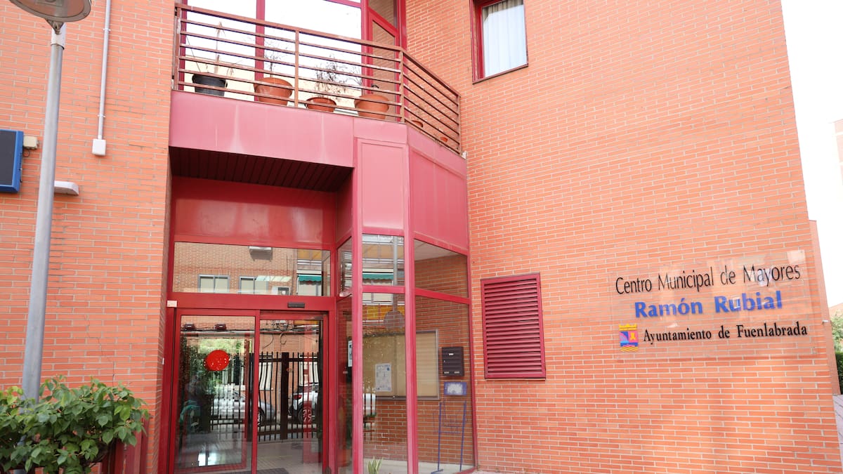 Fuenlabrada se vuelca contra la soledad no deseada de los mayores en Navidad