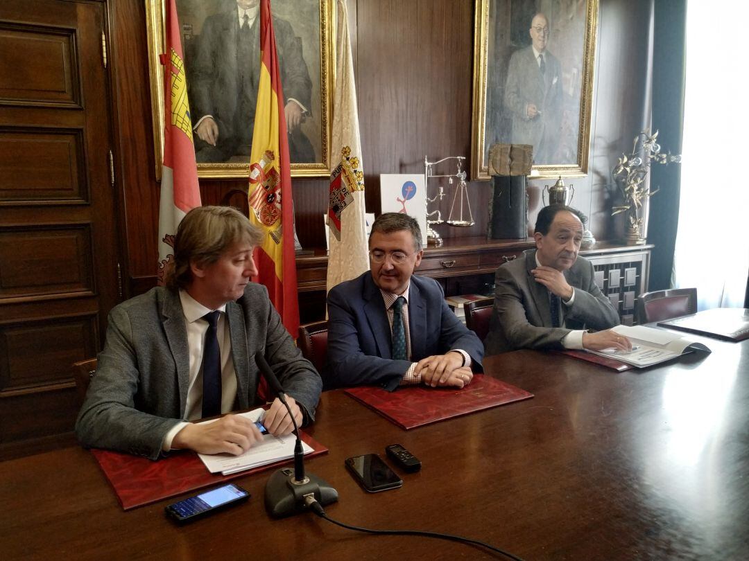 Carlos Martínez, Ángel Marinero y Manuel López