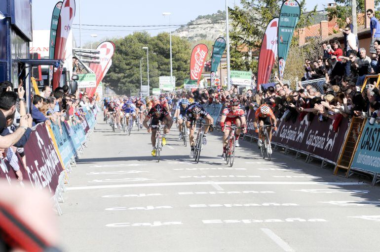 Imagen de una pasada edición de la Vuelta Ciclista a Palencia. 