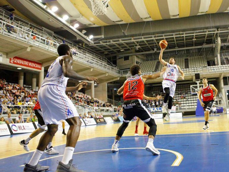 Álvaro Lobo, HLA Alicante, entra a canasta