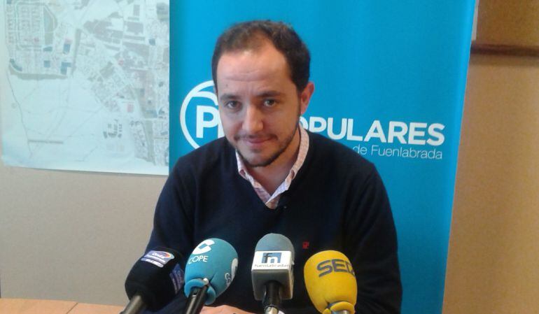 El portavoz del PP ha presentado las alegaciones de su formación a los presupuestos municipales.