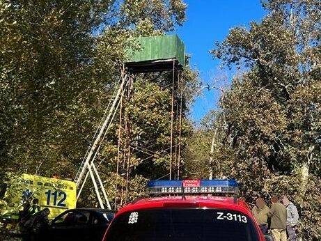 Fallece un cazador al caer de una palomera en Beintza-Labaien