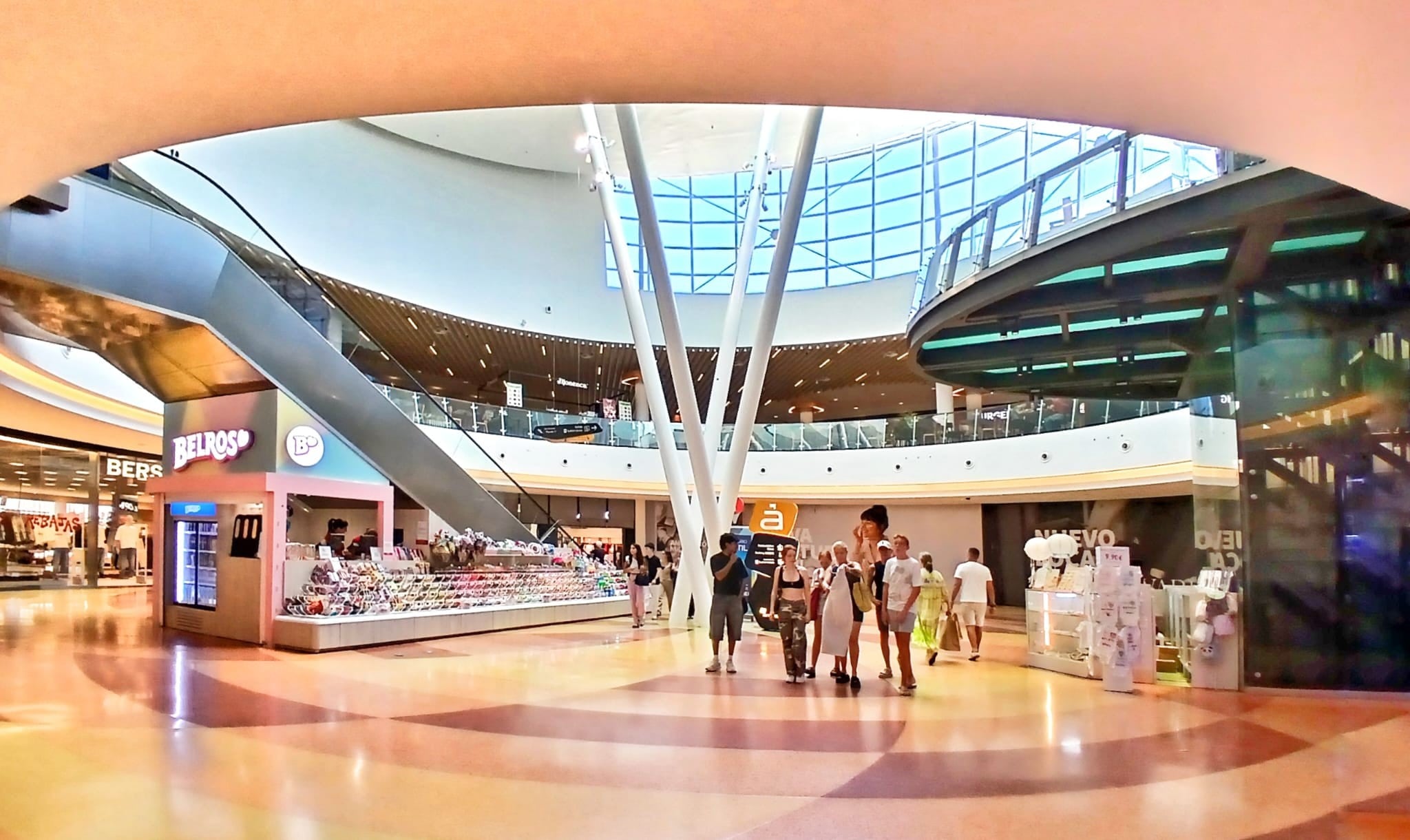 Centro comercial Área Sur