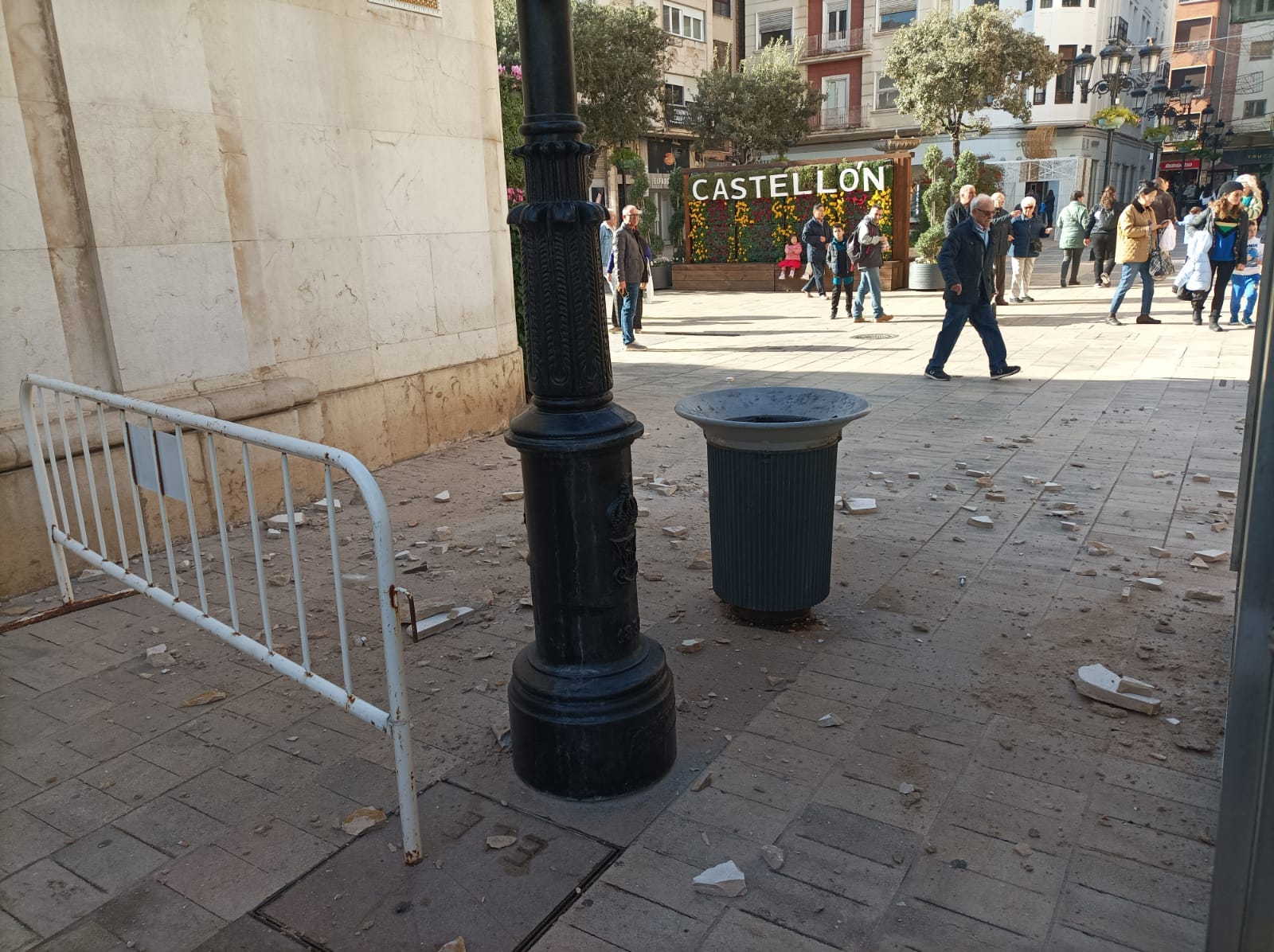 Imagen de los ladrillos de la fachada del Mercado Central