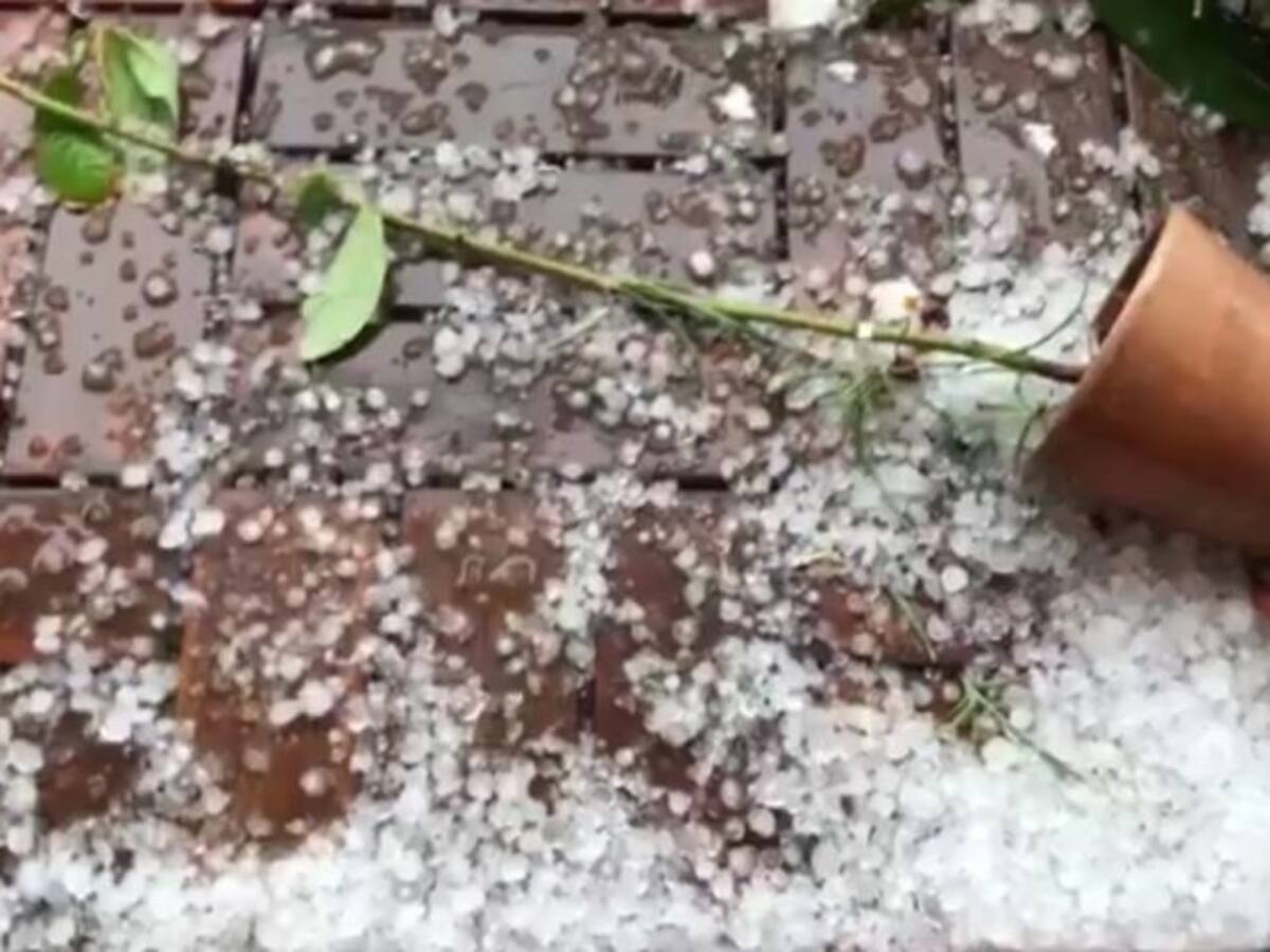 Una tromba de agua y granizo descarga sobre la Región