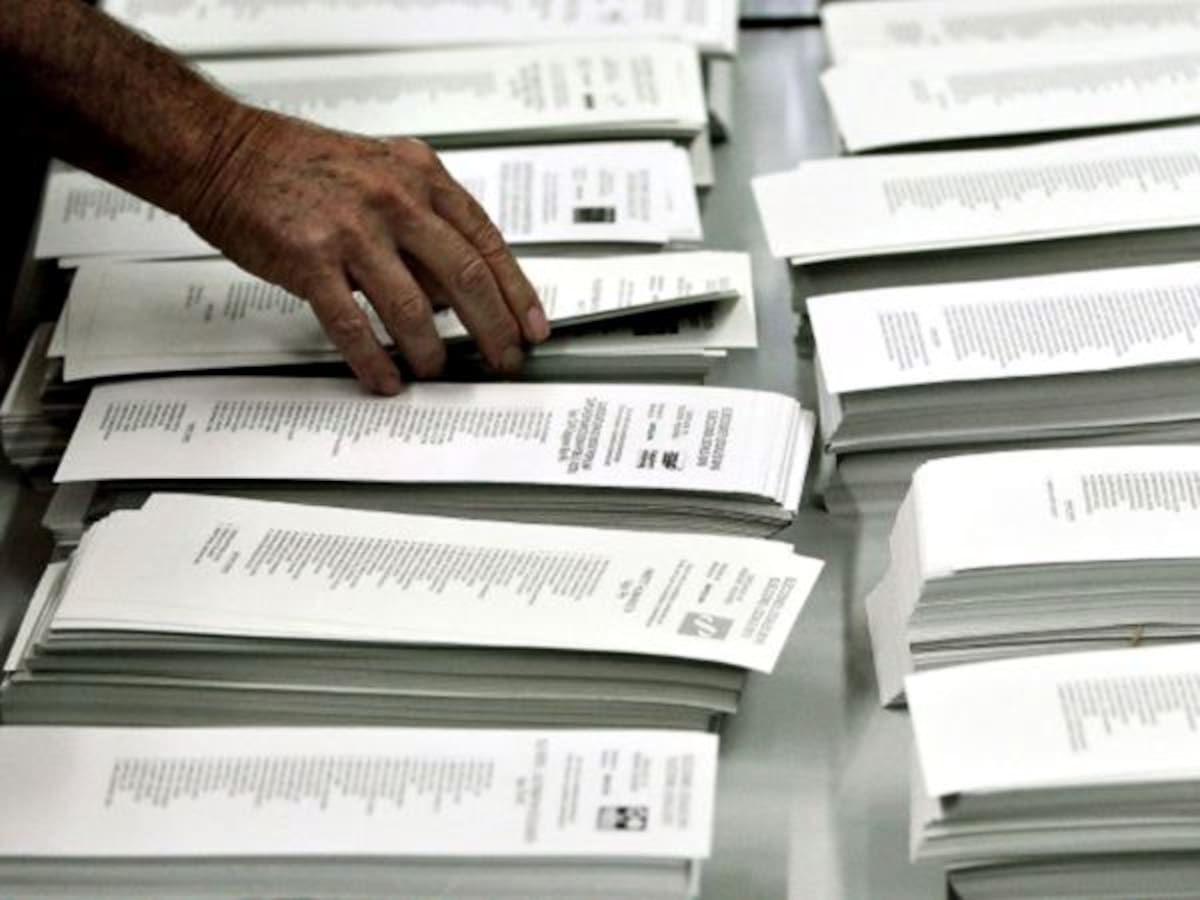 Punto de Vista de Antonio Zardoya | Votar con la nariz tapada | 02/05/2016