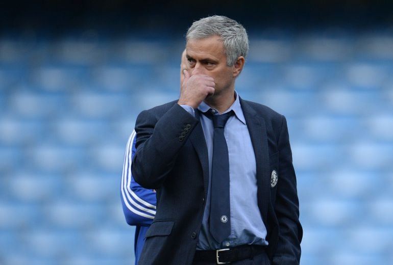 José Mourinho antes de un encuentro en Stamford Bridge.