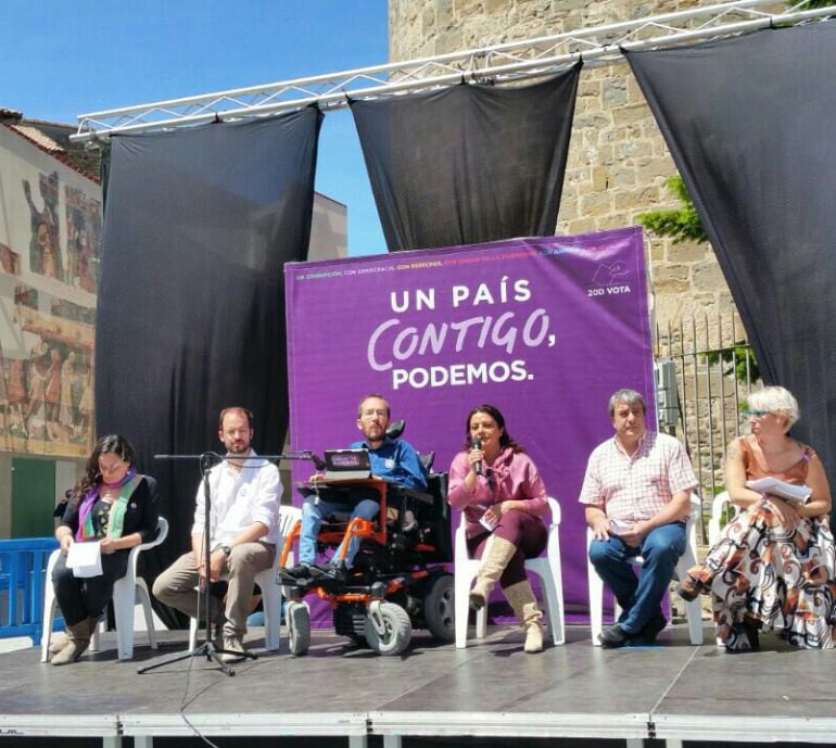 Acto electoral de Unidos Podemos -este domingo- en Jaca.