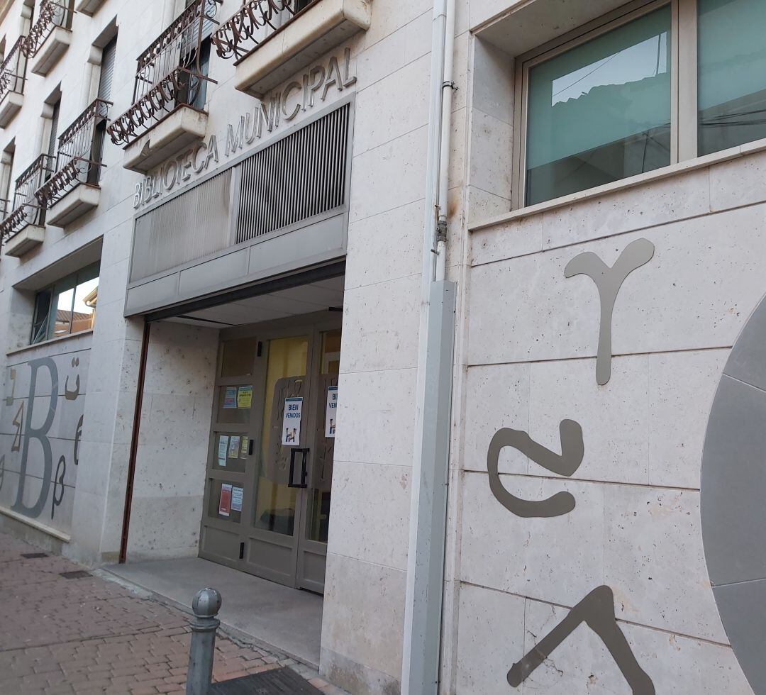 Biblioteca de Peñafiel