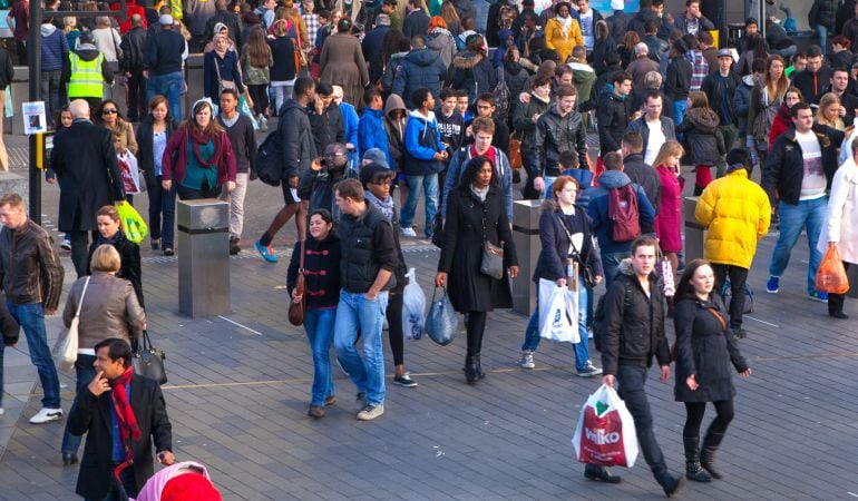 El Black Friday mueve cada año a más personas.