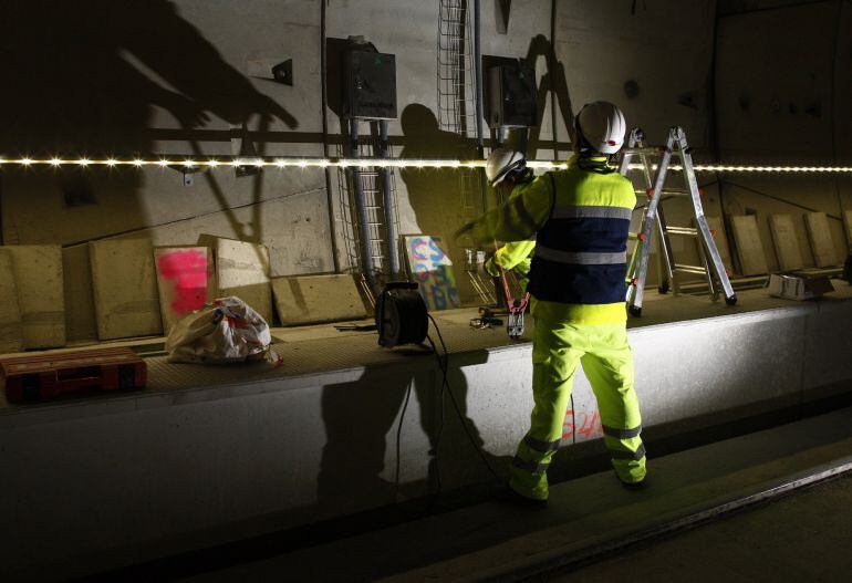 El paro oficial sigue descendiendo en la comarca