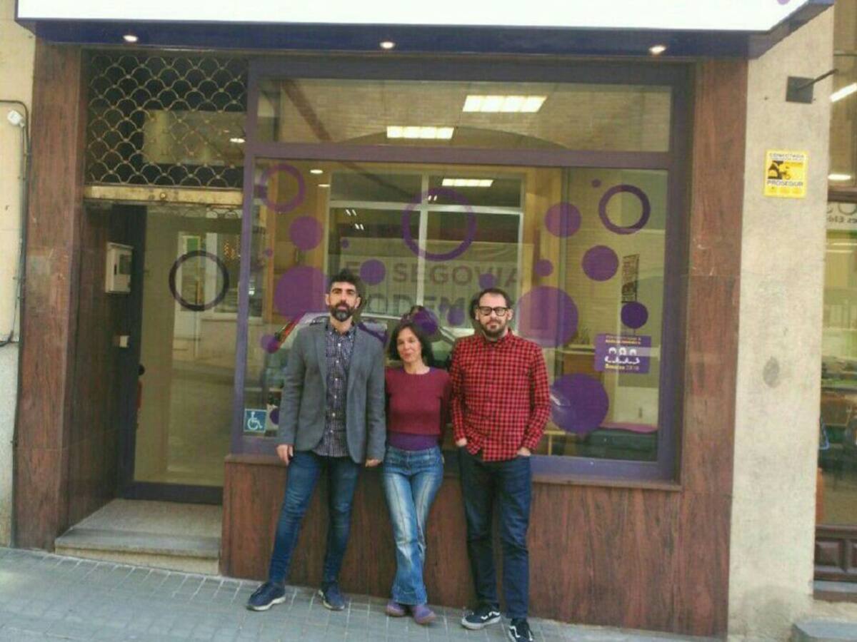 Podemos propone un plan de impulso para el pequeño comercio en Segovia