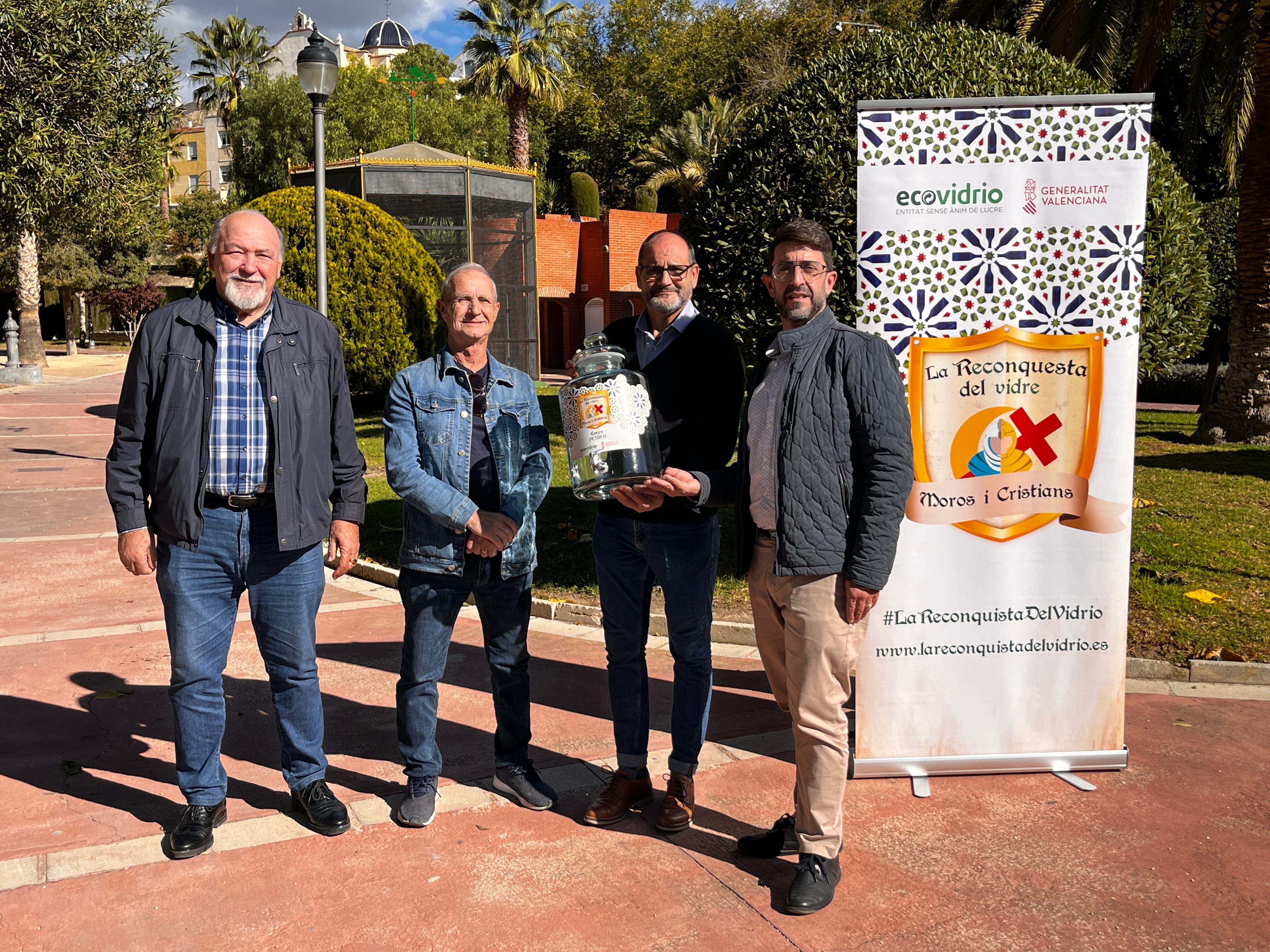 Petrer y sus fiestas con el reciclaje
