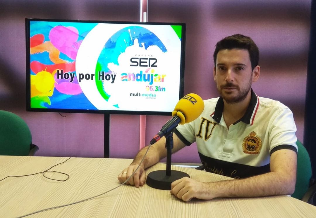 Carlos Mármol durante la emisión del programa &quot;Hoy por hoy Andújar&quot;