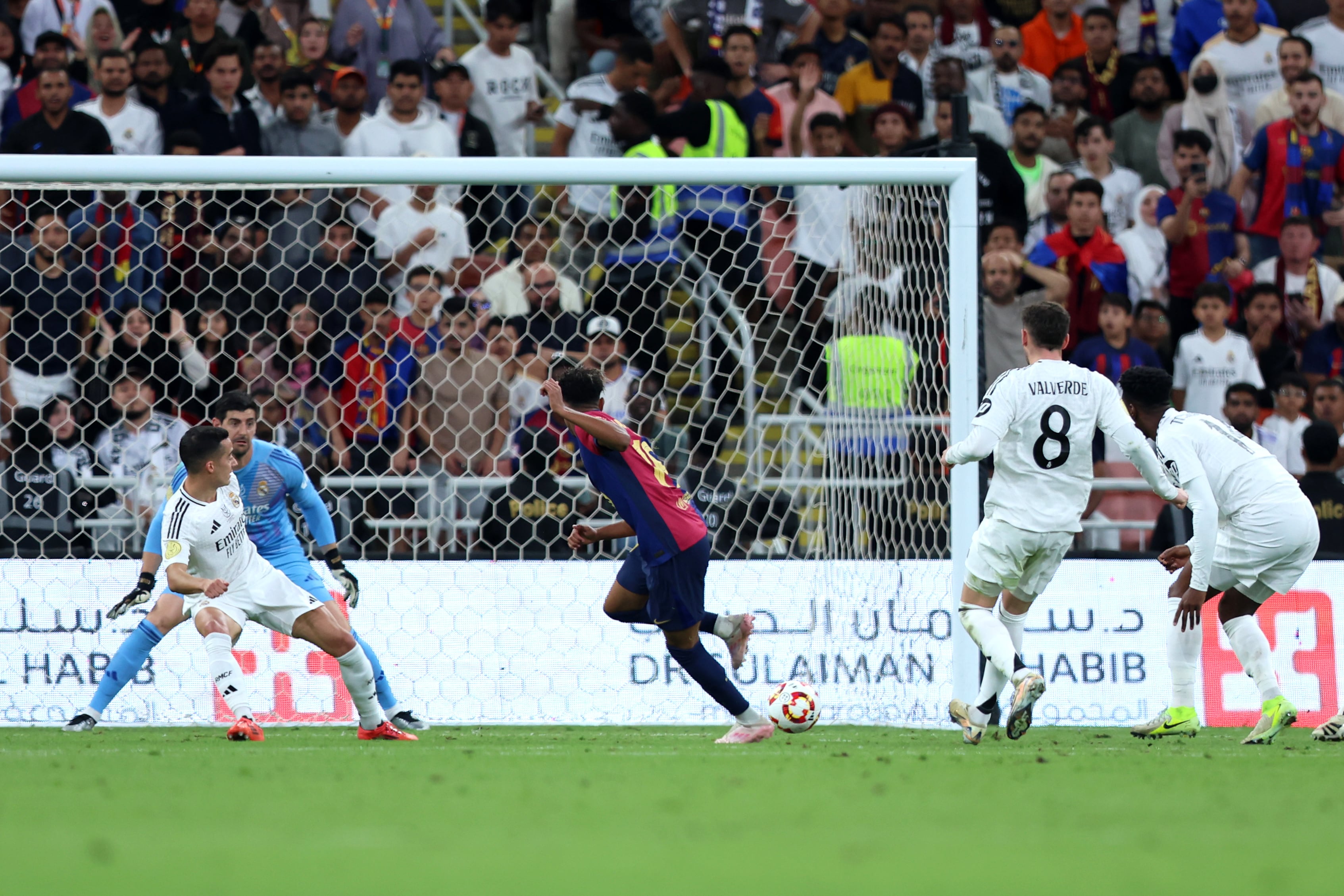 Lamine Yamal empató la final de la Supercopa de España entre Real Madrid y FC Barcelona