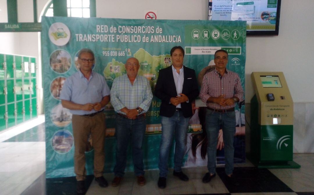 Presentación del nuevo sistema de recarga de bonobús del consorcio metropolitano de trasnportes