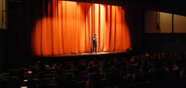 A pie de calle Madrid Oeste 18-04-2018 – Muestra de teatro de los Institutos de Móstoles