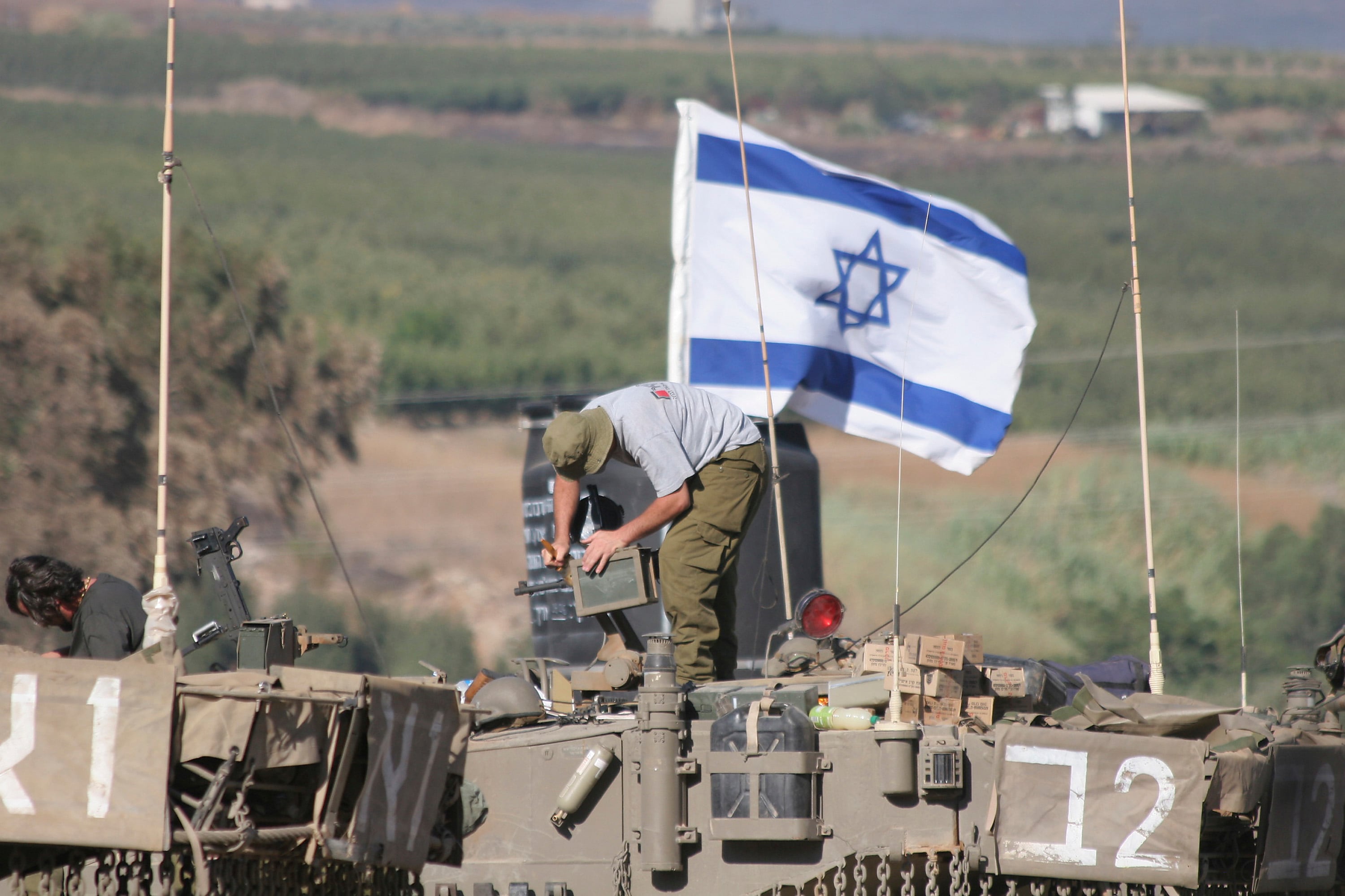 Soldados israelíes en territorio libanés