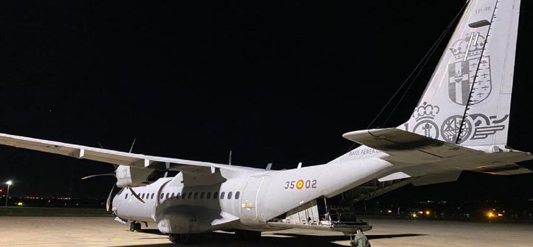 El Airbus con el escudo de Getafe ha sido el encargado de llevar las vacunas a las islas