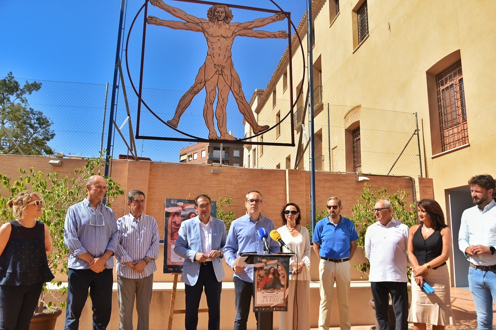 Presentación de la exposición Los Inventos de Leonardo del Paso Azul