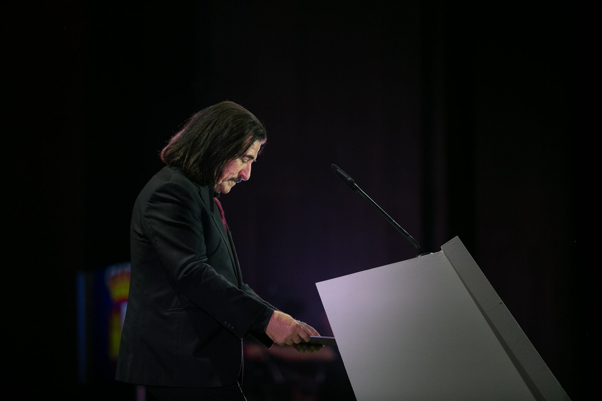 El compositor y director de orquesta, Luis Cobos, Medalla de Oro de Castilla-La Mancha