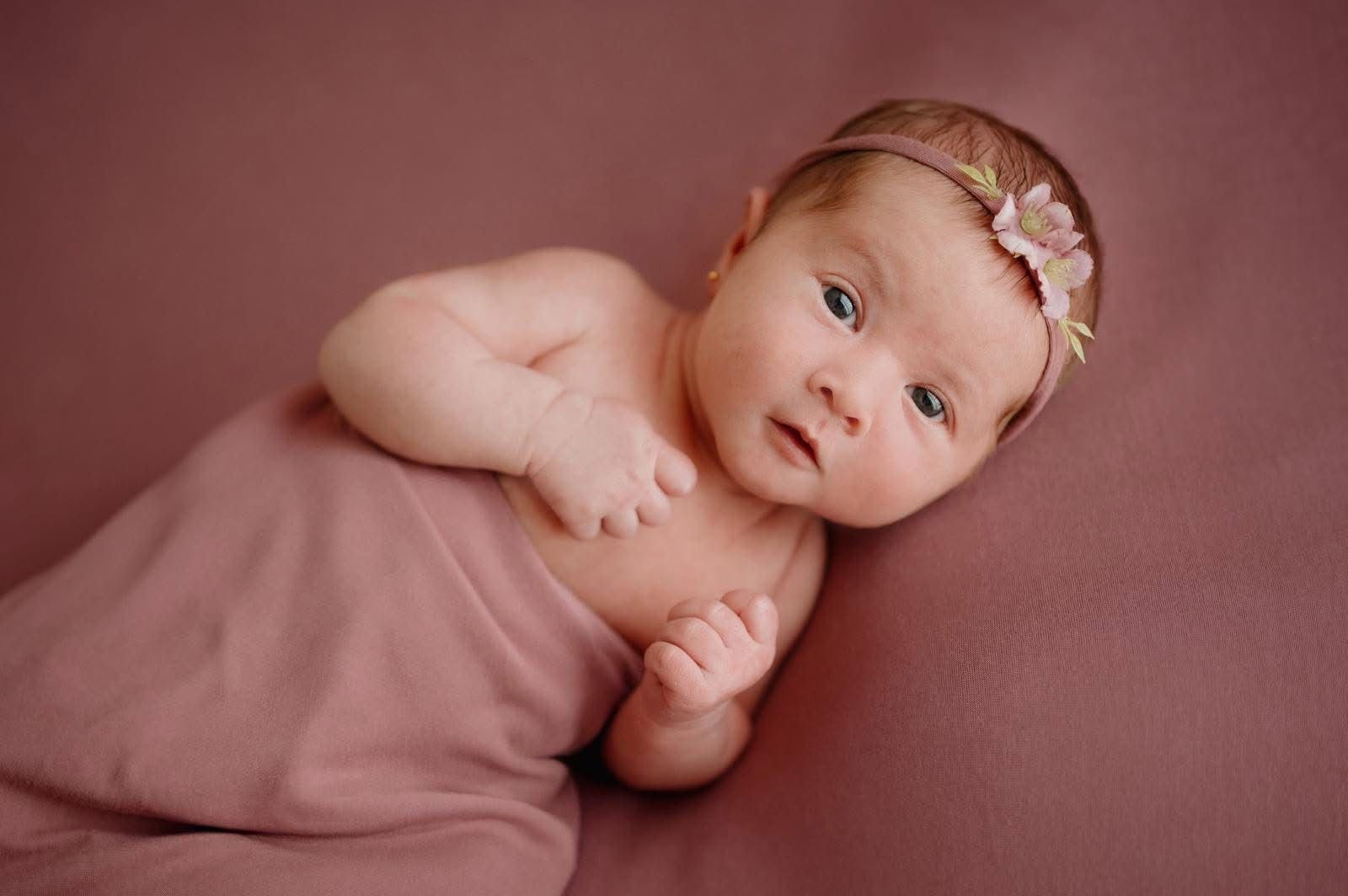 Lucía Miret Santamaría, niña que será protagonista del bautizo fallero 2026