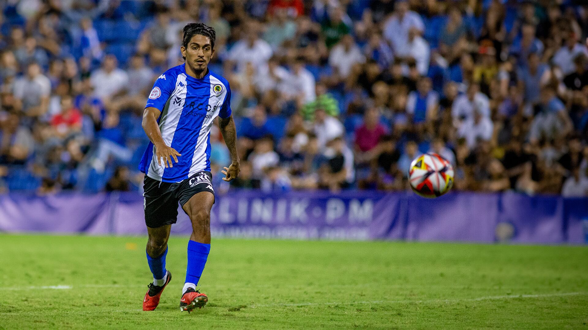 César Moreno, en el Rico Pérez. Foto: Hércules CF